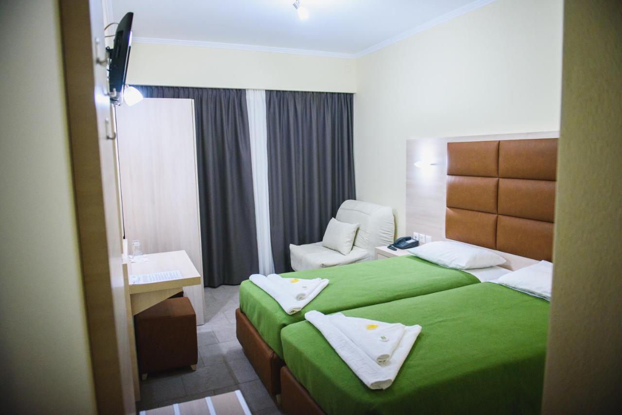 Santa Rosa Hotel & Beach อเล็กซานโดรโพลิส ภายนอก รูปภาพ